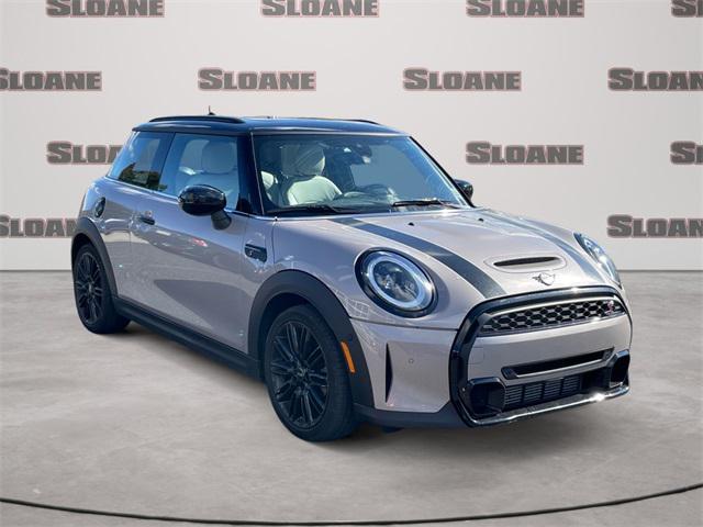 used 2023 MINI Hardtop car, priced at $24,991