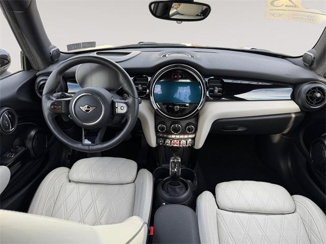 used 2023 MINI Hardtop car, priced at $24,192