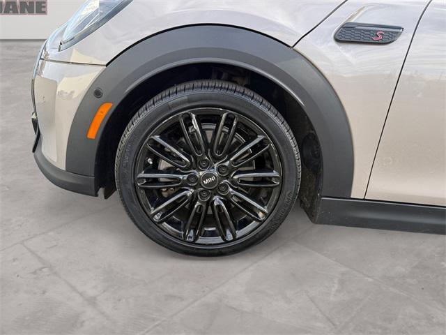 used 2023 MINI Hardtop car, priced at $24,192