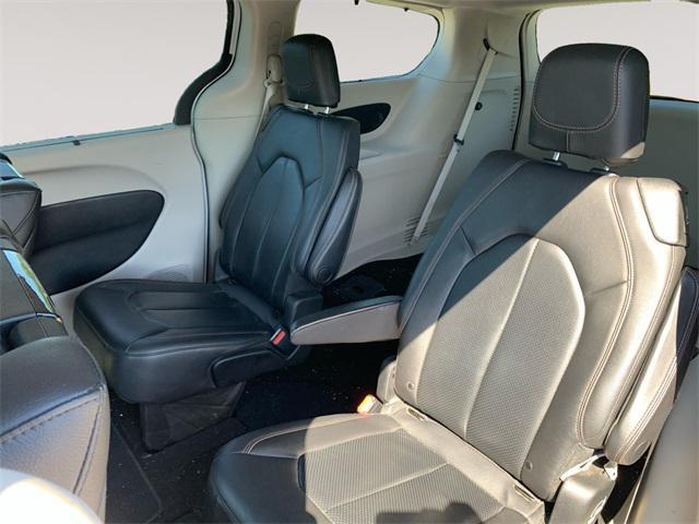 used 2019 Chrysler Pacifica car, priced at $18,991