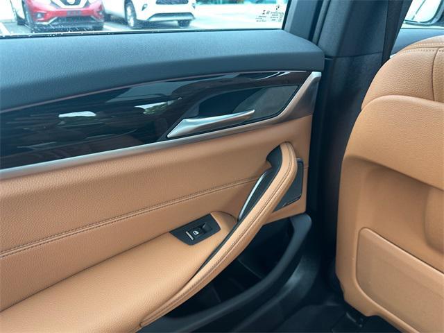 used 2023 BMW 540 car, priced at $43,192