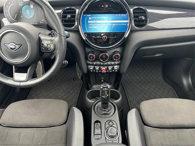 used 2023 MINI Hardtop car, priced at $33,991