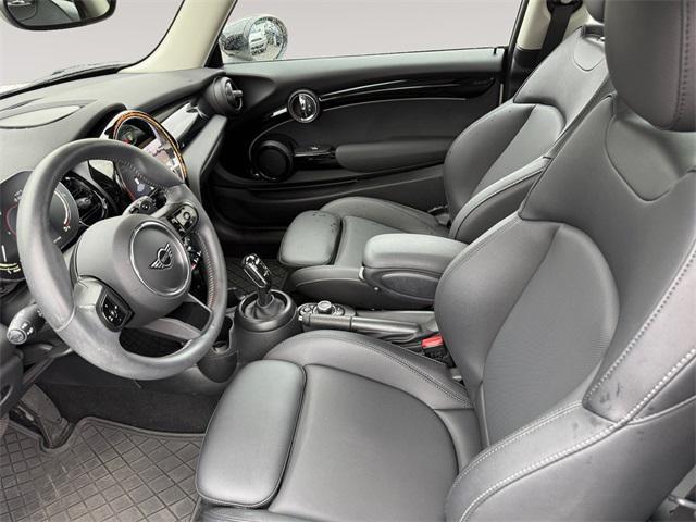 used 2023 MINI Hardtop car, priced at $26,991