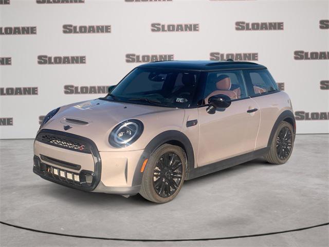 used 2023 MINI Hardtop car, priced at $27,991