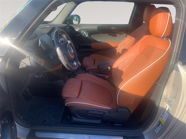 used 2023 MINI Hardtop car, priced at $27,991