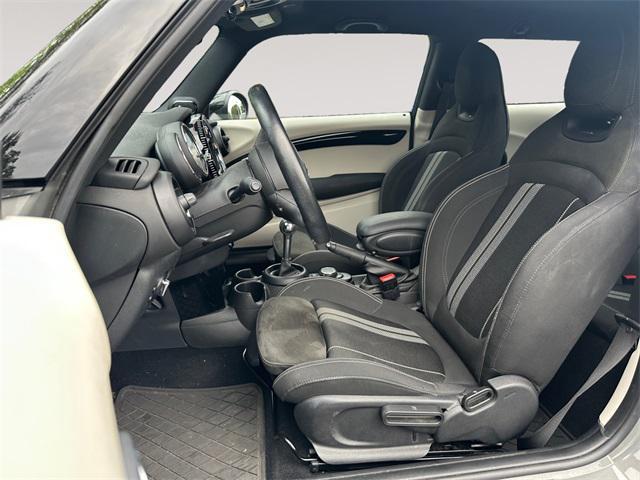 used 2018 MINI Hardtop car, priced at $18,492