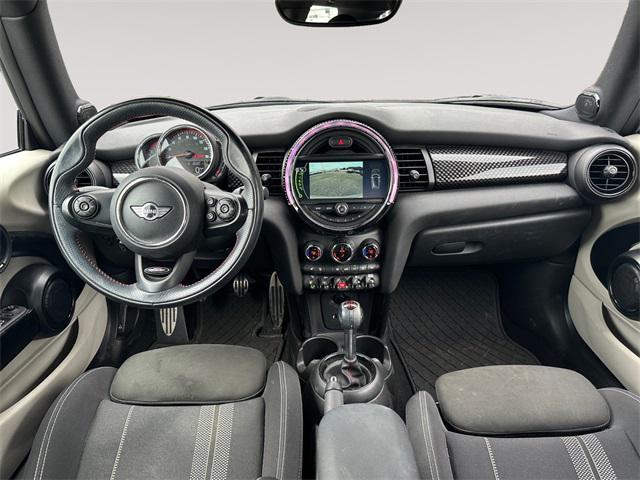 used 2018 MINI Hardtop car, priced at $18,492