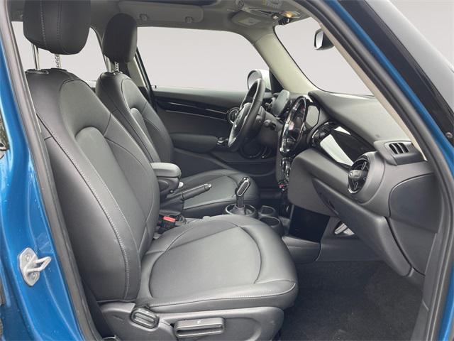 used 2023 MINI Hardtop car, priced at $23,392