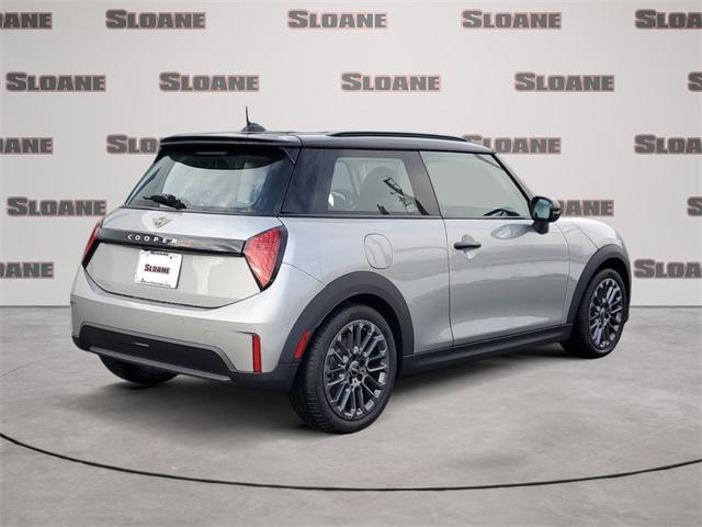 used 2025 MINI Hardtop car, priced at $32,885