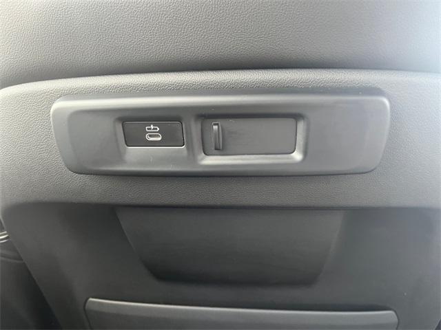 used 2022 BMW X7 car, priced at $50,992