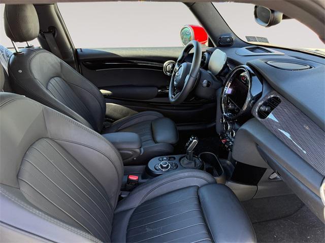 used 2023 MINI Hardtop car, priced at $35,192