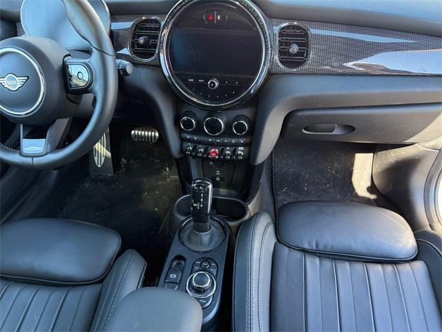 used 2023 MINI Hardtop car, priced at $35,192