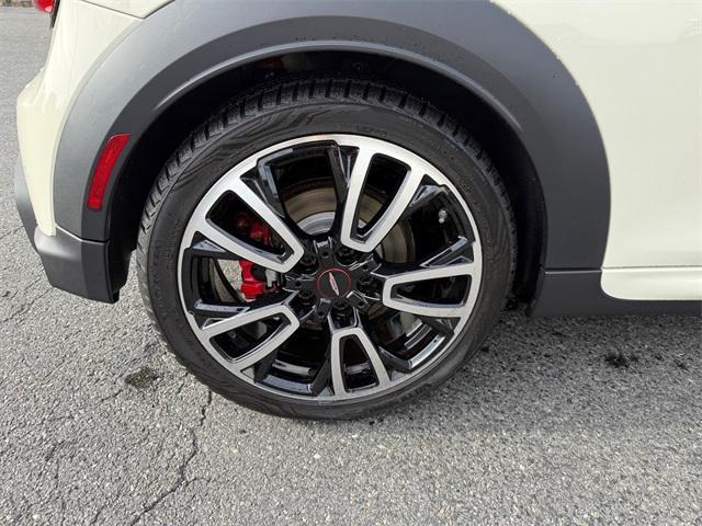 used 2023 MINI Hardtop car, priced at $31,982