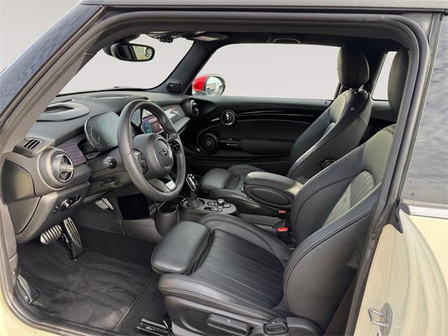 used 2023 MINI Hardtop car, priced at $31,982