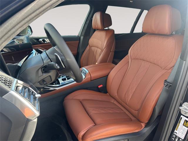 new 2026 BMW X7 car, priced at $101,380