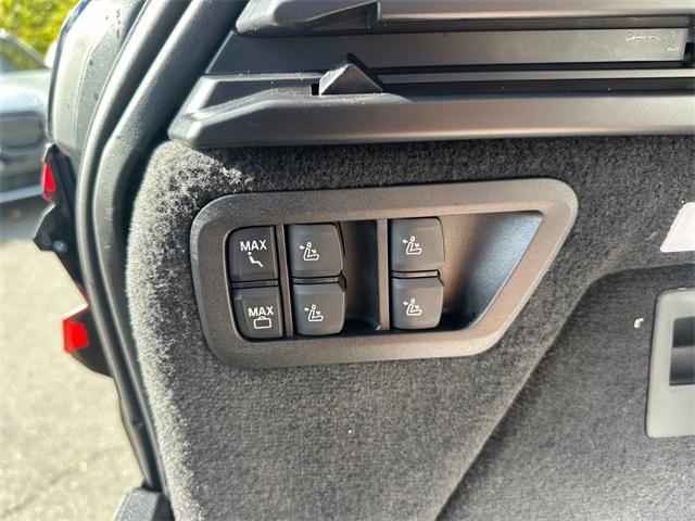 new 2026 BMW X7 car, priced at $101,380