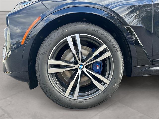 new 2026 BMW X7 car, priced at $101,380