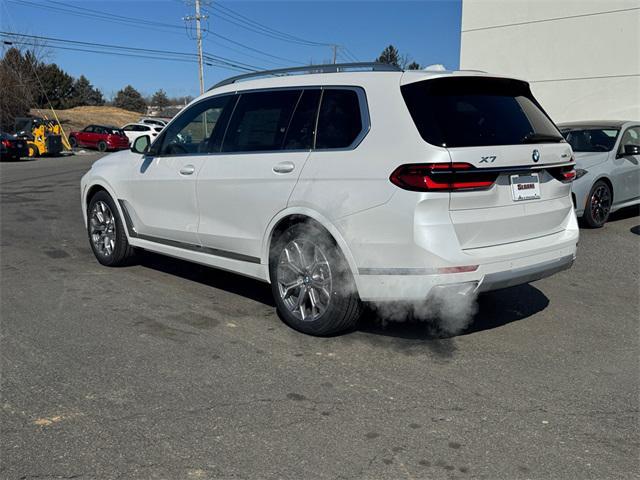 new 2025 BMW X7 car, priced at $93,835