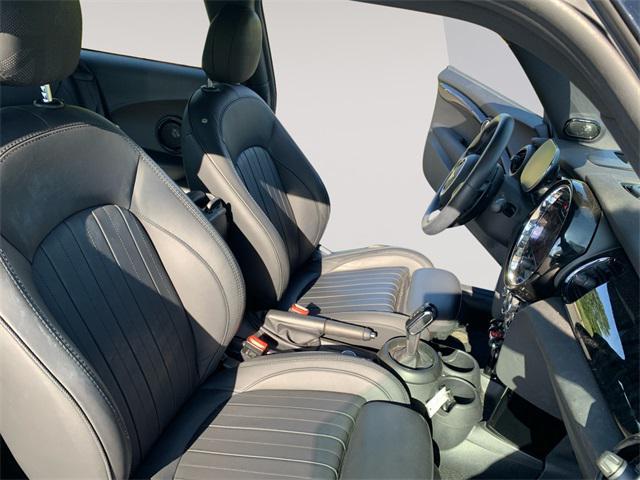 used 2023 MINI Hardtop car, priced at $26,991