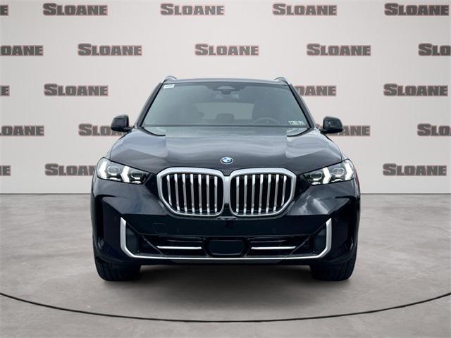 new 2025 BMW X5 car, priced at $73,075