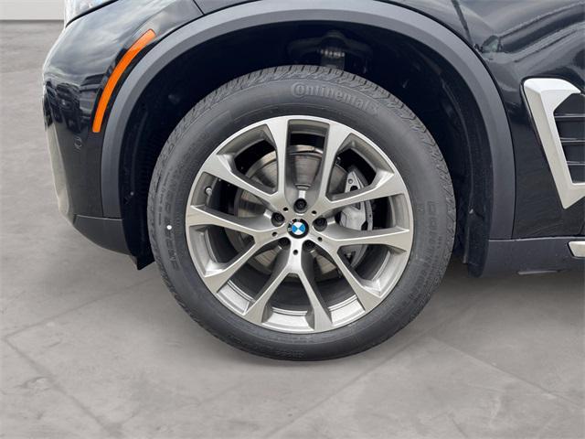 new 2025 BMW X5 car, priced at $73,075