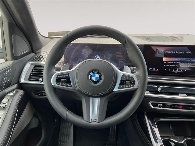 new 2026 BMW X7 car, priced at $100,385