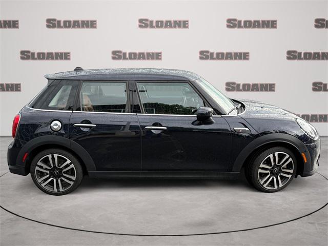 used 2024 MINI Hardtop car, priced at $25,991