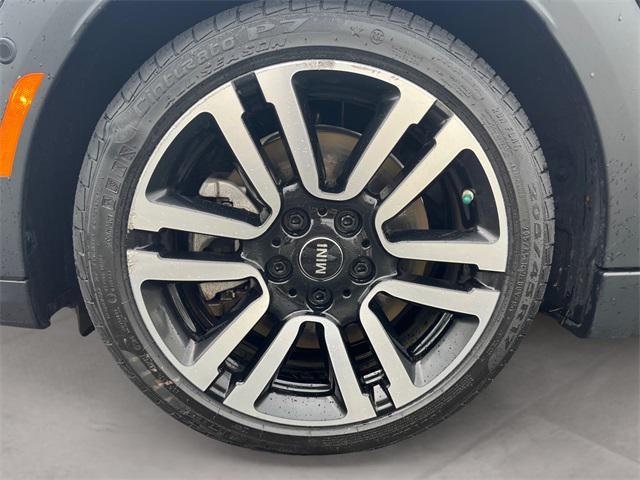 used 2024 MINI Hardtop car, priced at $25,192