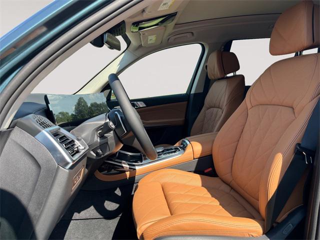 new 2026 BMW X7 car, priced at $93,055