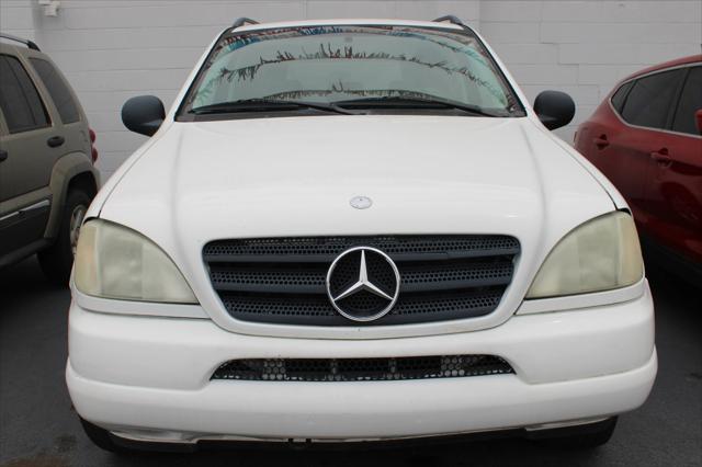 used 1999 Mercedes-Benz M-Class car, priced at $6,500