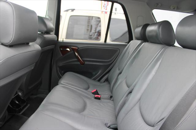 used 1999 Mercedes-Benz M-Class car, priced at $6,500
