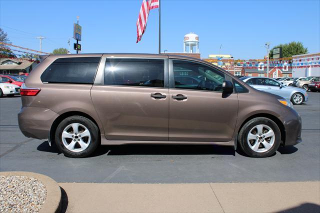 used 2019 Toyota Sienna car, priced at $18,900