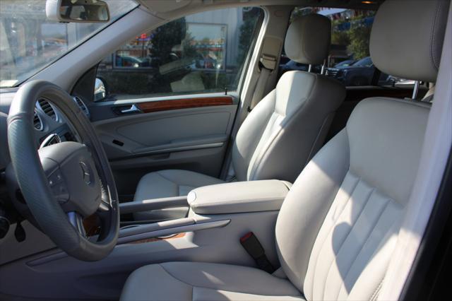 used 2007 Mercedes-Benz M-Class car, priced at $7,900