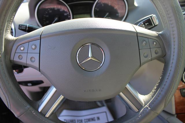 used 2007 Mercedes-Benz M-Class car, priced at $7,900