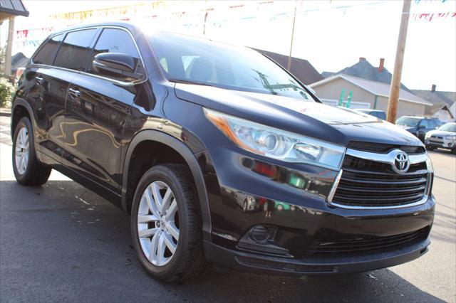 used 2015 Toyota Highlander car, priced at $16,900