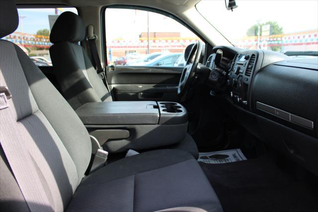 used 2013 Chevrolet Silverado 1500 car, priced at $17,900