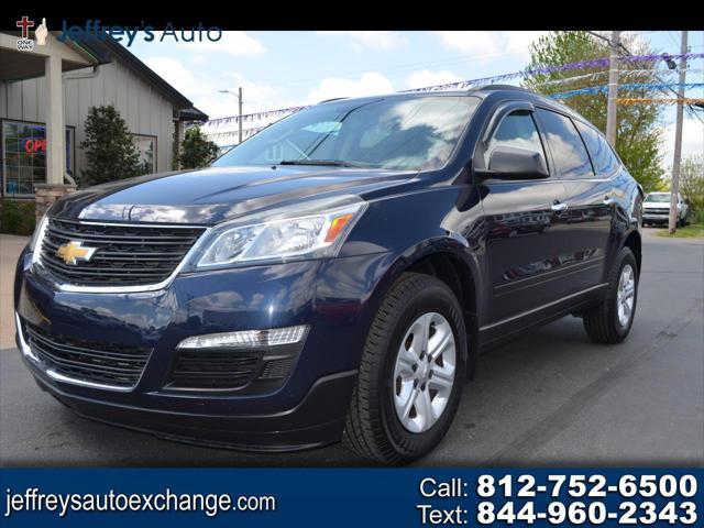 used 2015 Chevrolet Traverse car, priced at $10,900