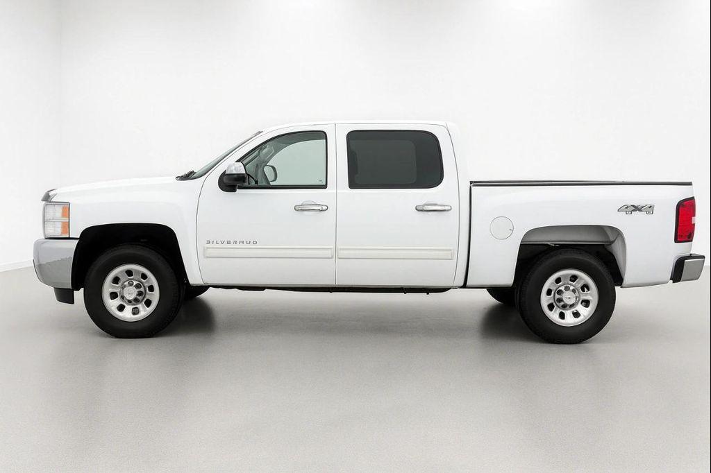 used 2013 Chevrolet Silverado 1500 car, priced at $9,995