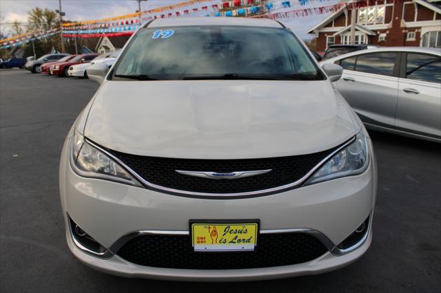 used 2019 Chrysler Pacifica car, priced at $14,900