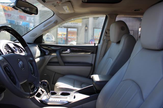 used 2015 Buick Enclave car, priced at $12,900