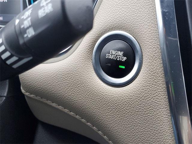 used 2023 Chevrolet Traverse car, priced at $31,566