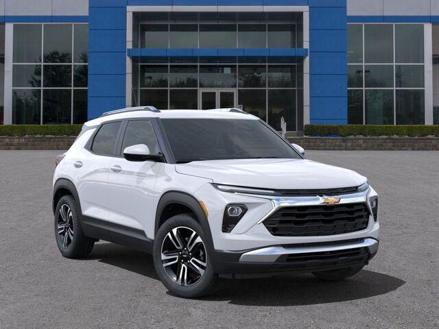 new 2025 Chevrolet TrailBlazer car, priced at $29,220