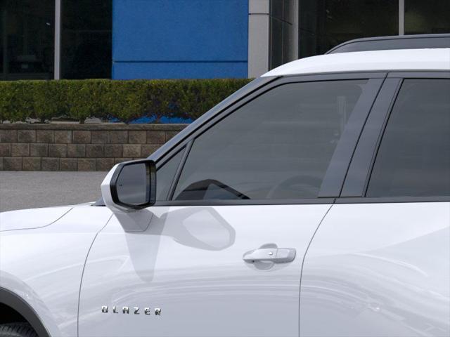 new 2025 Chevrolet Blazer car, priced at $35,400