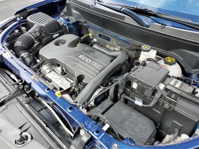 used 2022 Chevrolet Equinox car, priced at $22,215