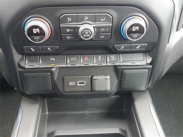 used 2022 Chevrolet Silverado 1500 car, priced at $39,927