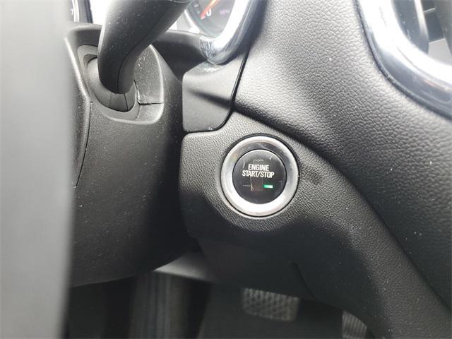 used 2022 Chevrolet Equinox car, priced at $21,184