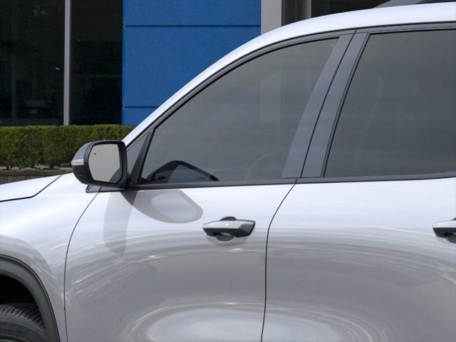 new 2025 Chevrolet Traverse car