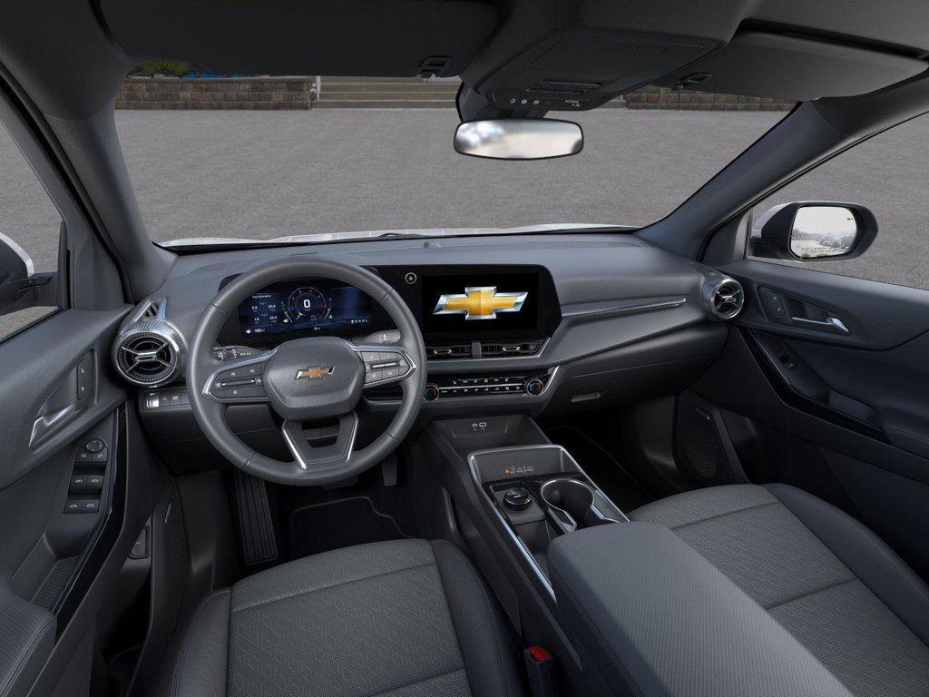 new 2026 Chevrolet Equinox car, priced at $29,679