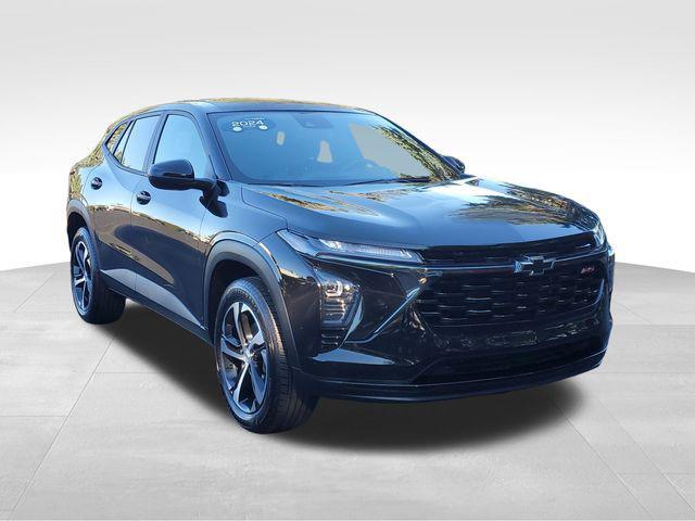 used 2024 Chevrolet Trax car, priced at $20,809