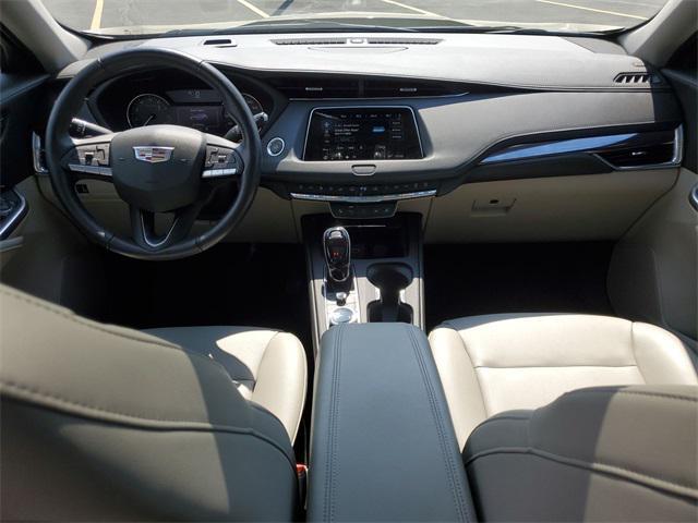 used 2022 Cadillac XT4 car, priced at $27,910